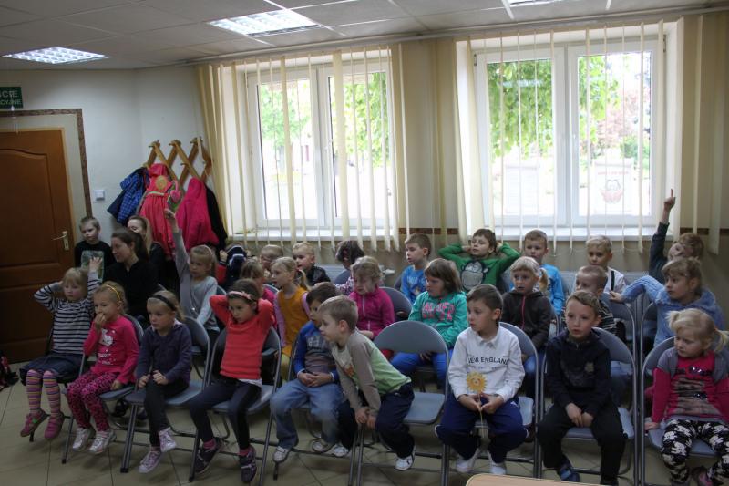 Polska czyta dzieciom