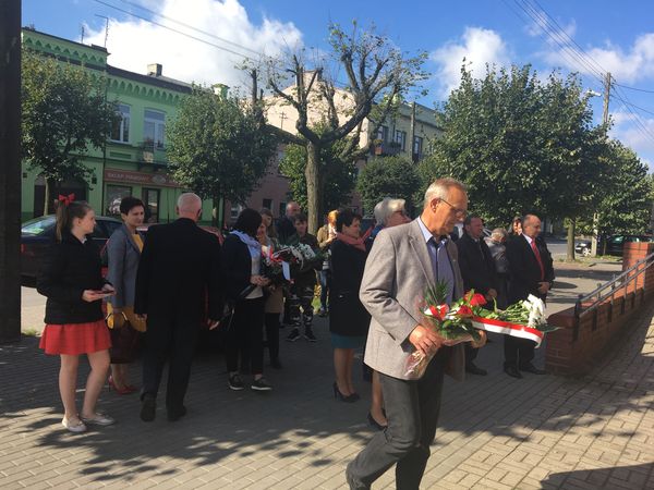 odsłonięcie tablicy pamiątkowej5